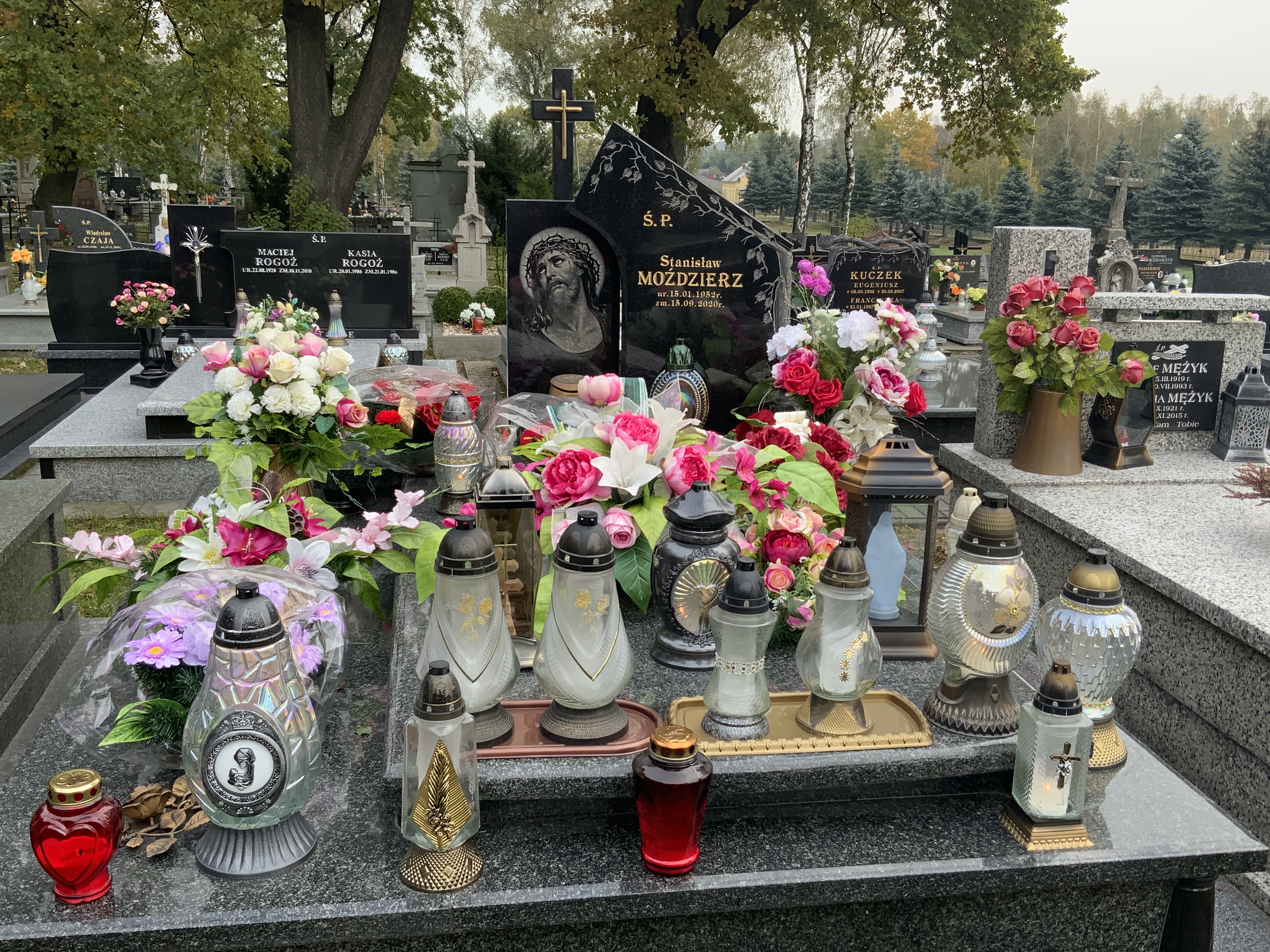 Barbara Moździerz 1981 Żabno - Grobonet - Wyszukiwarka osób pochowanych